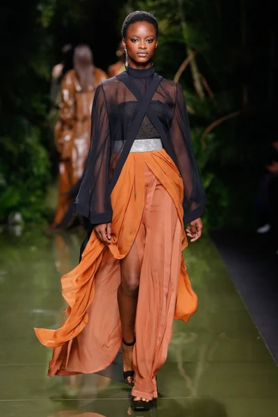 Look 21